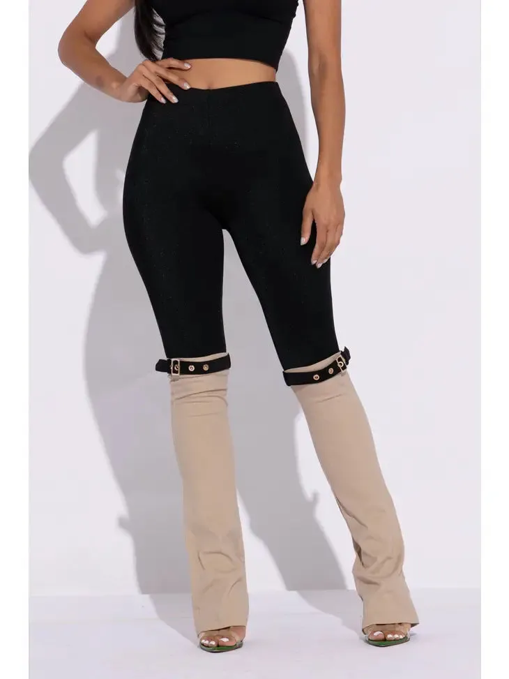 Buckled Contrast Pants