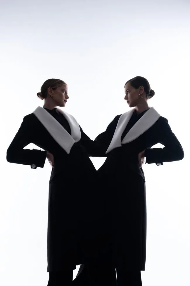 Camelot Black Coat With White Lapel