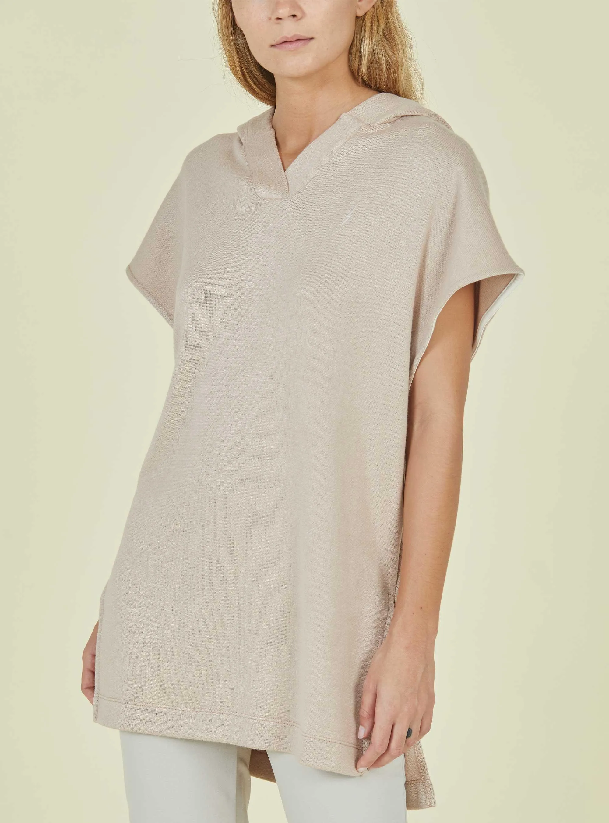 HOODED PONCHO-STYLE VEST