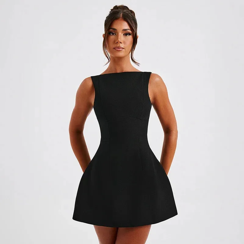 Solid color round neck sleeveless backless dress