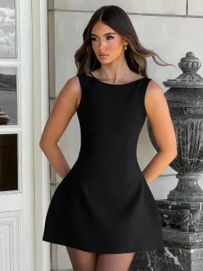 Solid color round neck sleeveless backless dress