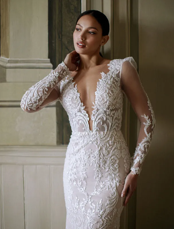 Spectacular Floral Story White Wedding Dress