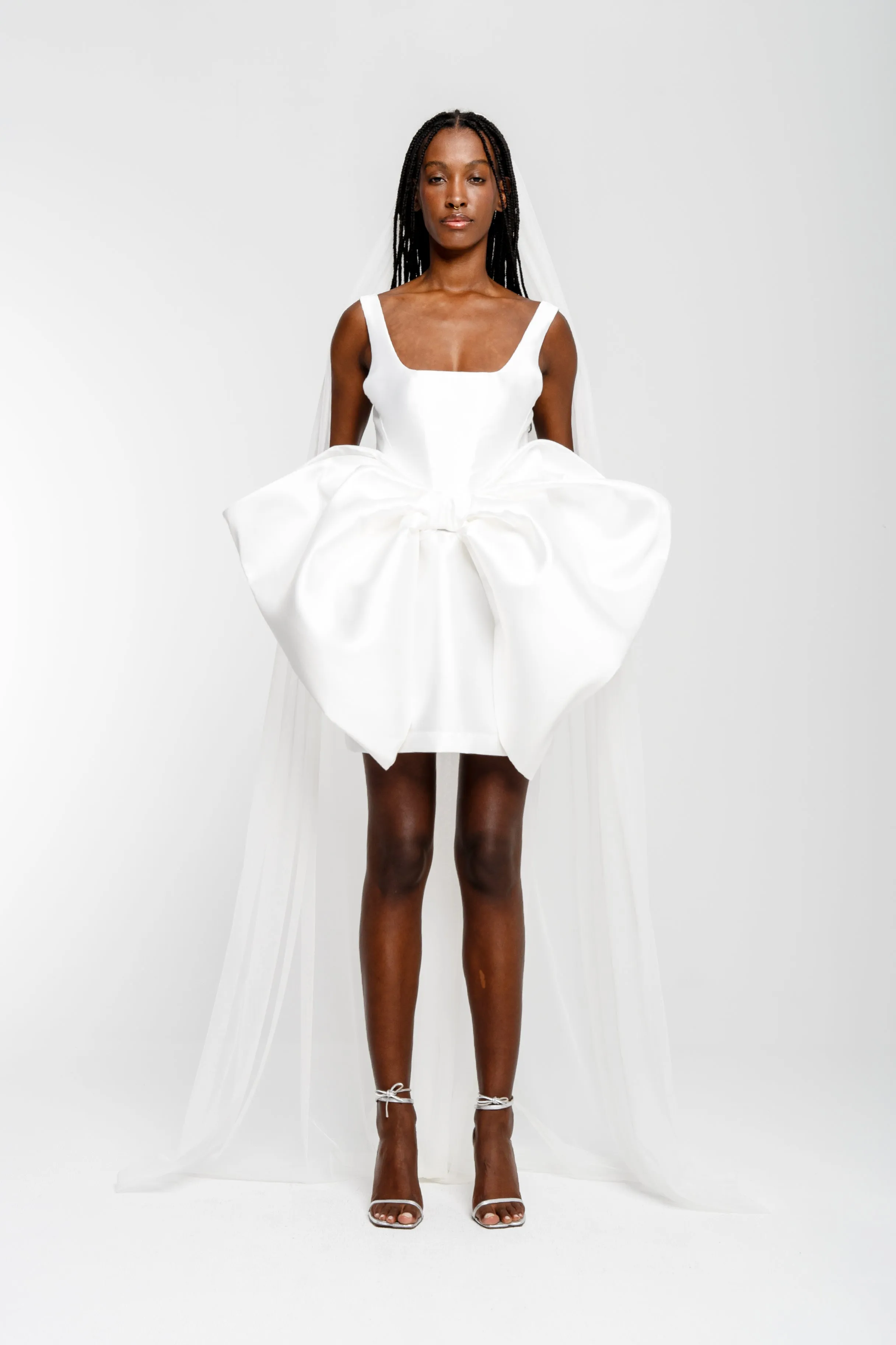 WHITE BIG BOW MINI DRESS